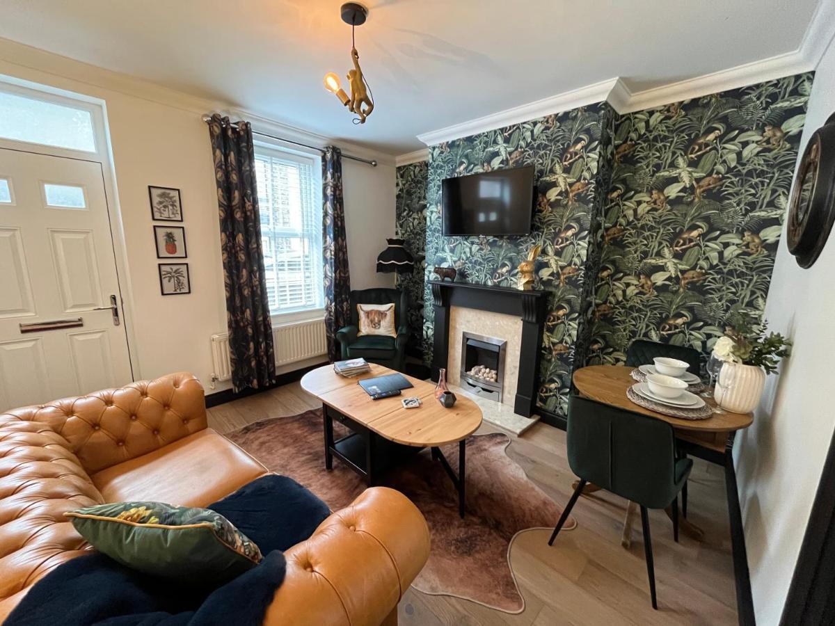 Contemporary & Chic Inner Terrace 5 Mins From Barnsley Town Centre מראה חיצוני תמונה